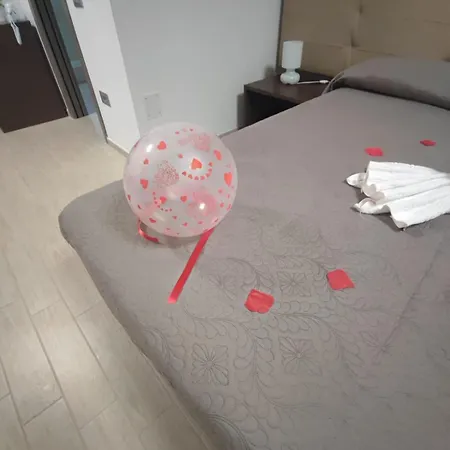 Piazza Dante 게스트하우스 4*