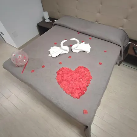 Piazza Dante 게스트하우스 4*