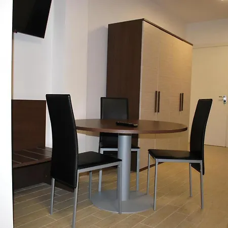 Piazza Dante Maison d'hôtes 4*